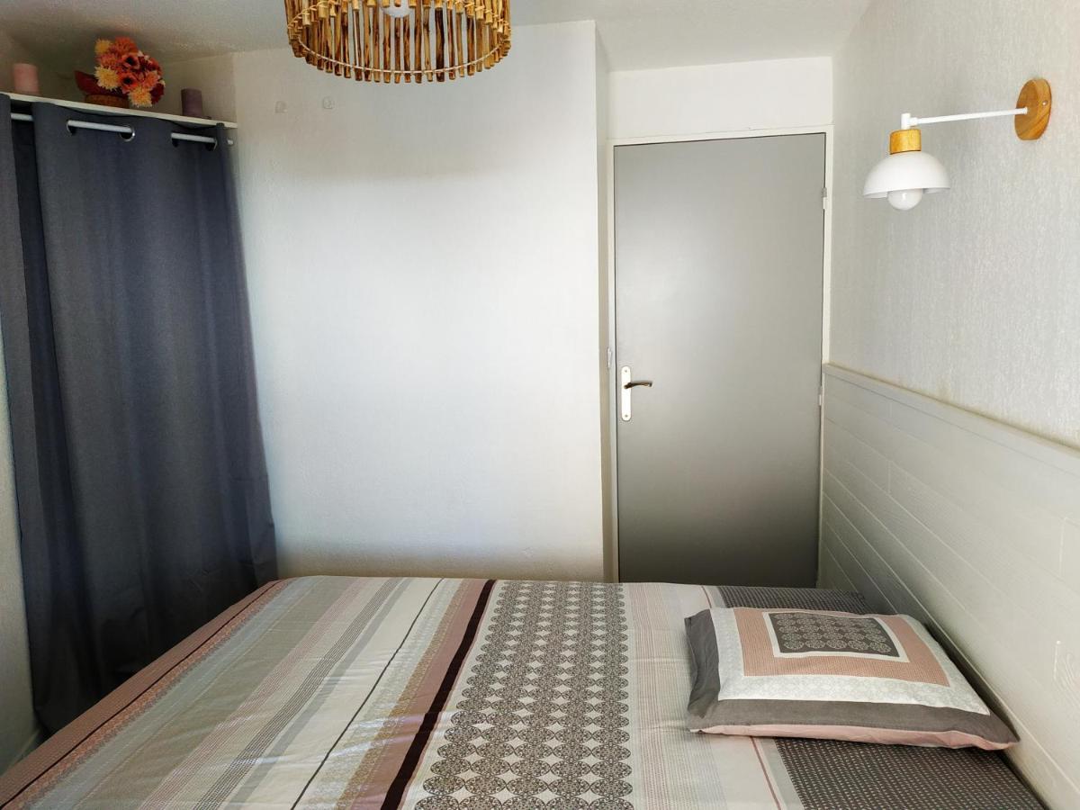 Appartement, Vue Sur Mer, Acces Direct Plage, Piscine Виас Экстерьер фото